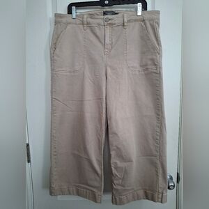 Torrid NWOT Sz 16 Wide-leg Crop Pants